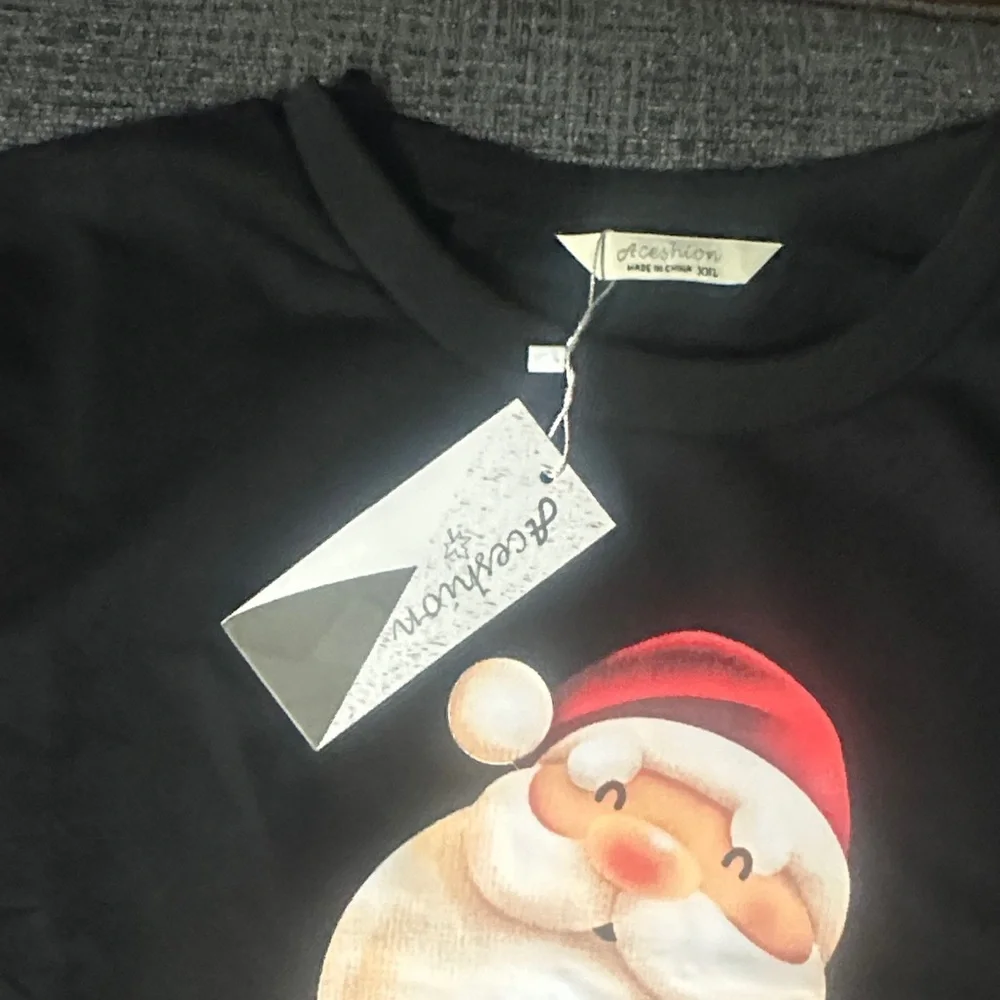 Black‎ Merry Christmas Crewneck Sweater